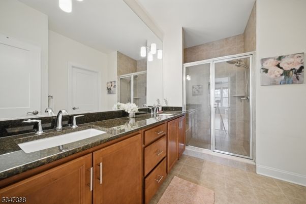 Bathroom, Dual Sink Vanities, Glass Shower, Interior