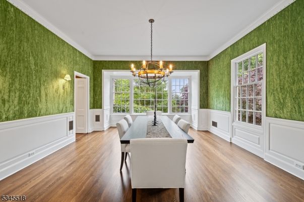 Chandelier, Dining room, Interior, Wood Texture Flooring