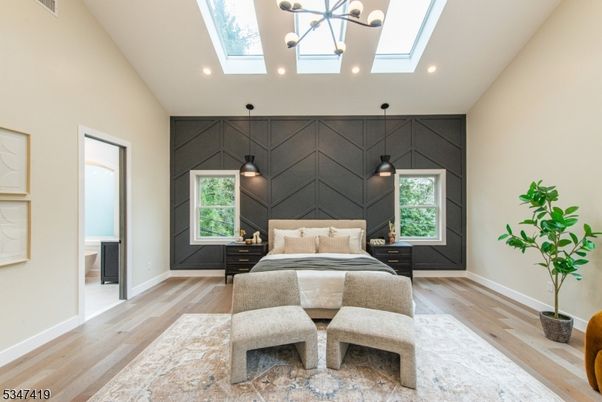 Bedroom, Dining room, Glass Ceilings, Interior, Pendant Lights, Recessed Lighting, Wood Texture Flooring