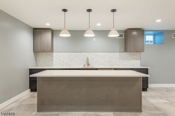 Interior, Kitchen, Pendant Lights, Recessed Lighting