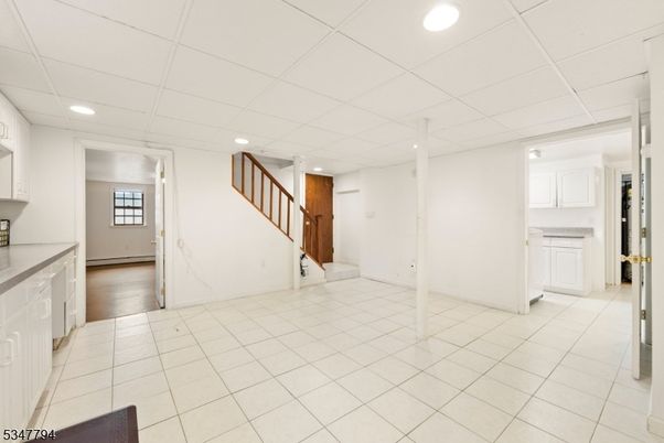 Empty room, Interior, Kitchen, Recessed Lighting