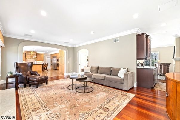 Interior, Kitchen, Living room, Pendant Lights, Recessed Lighting, Wood Texture Flooring