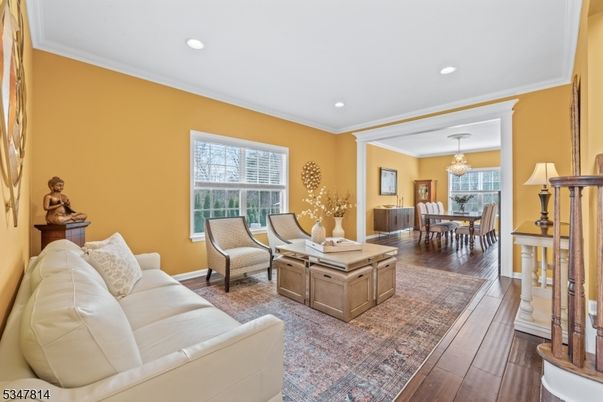 Chandelier, Dining room, Interior, Living room, Recessed Lighting, Wood Texture Flooring