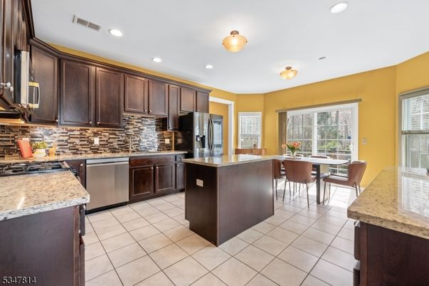 Dining room, Interior, Kitchen, Recessed Lighting, Stainless Steel Appliances
