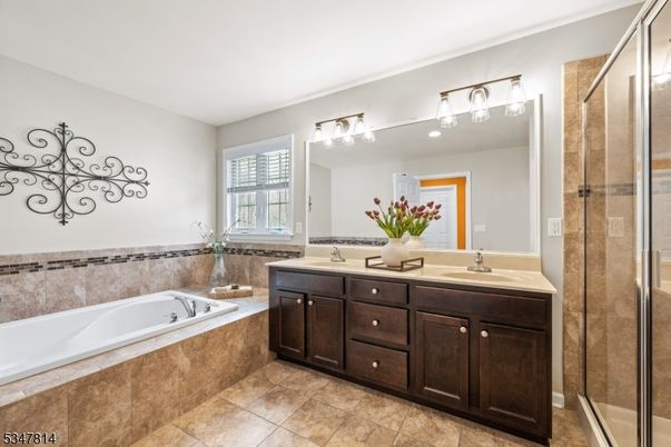 Bathroom, Dual Sink Vanities, Glass Shower, Interior