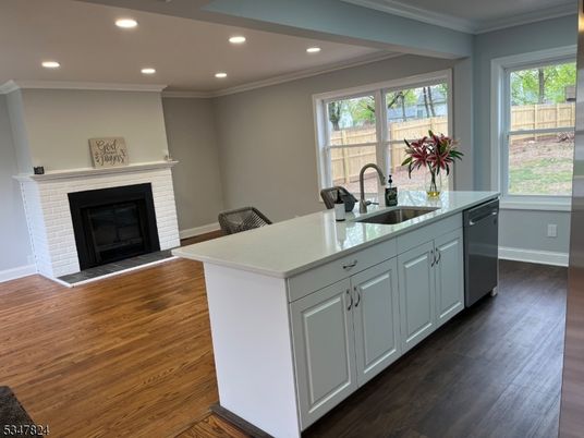 Fireplace, Interior, Kitchen, Recessed Lighting, Wood Texture Flooring