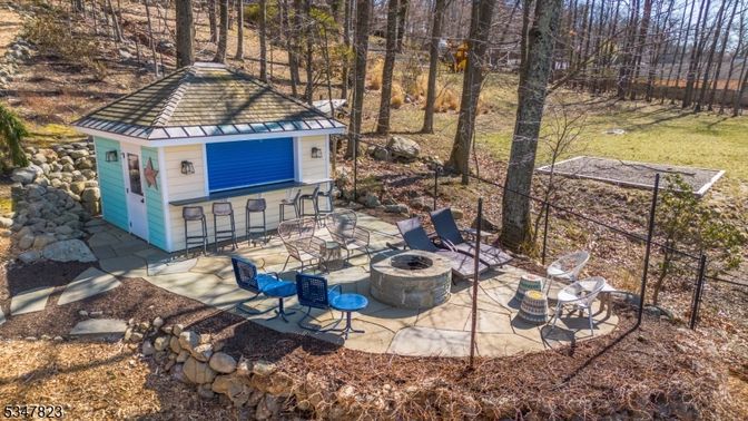Backyard, Detached Garage, Exterior