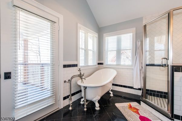 Bathroom, Free Standing Baths, Glass Shower, Interior
