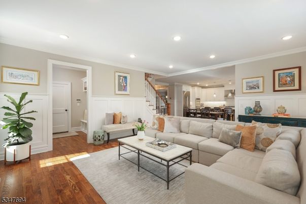 Dining room, Interior, Kitchen, Living room, Recessed Lighting, Wood Texture Flooring