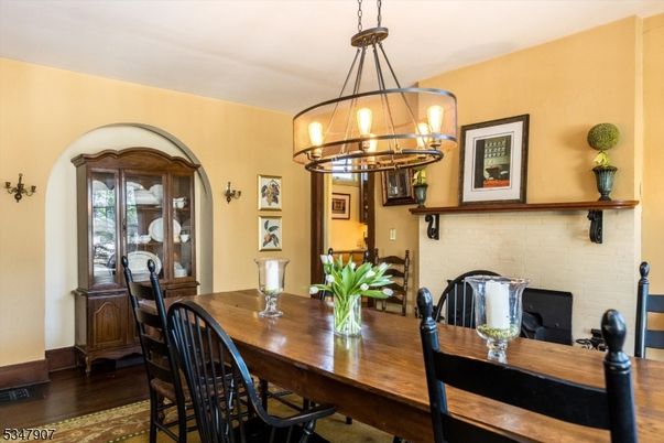 Chandelier, Dining room, Fireplace, Interior, Wood Texture Flooring