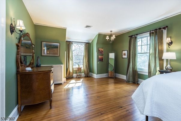 Chandelier, Interior, Wood Texture Flooring