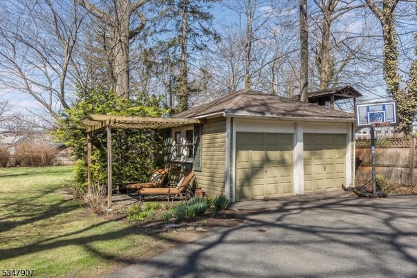 Backyard, Detached Garage, Exterior