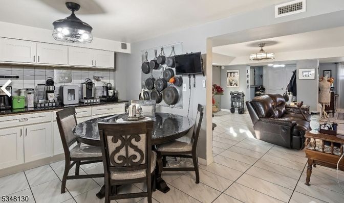 Dining room, Interior, Kitchen, Pendant Lights
