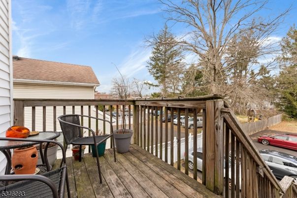 Exterior, Wood Texture Flooring