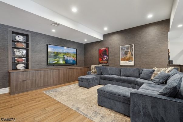 Interior, Living room, Recessed Lighting, Wood Texture Flooring