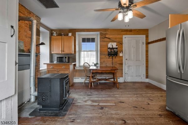 Home Office, Interior, Kitchen, Stone Walls, Wood Texture Flooring