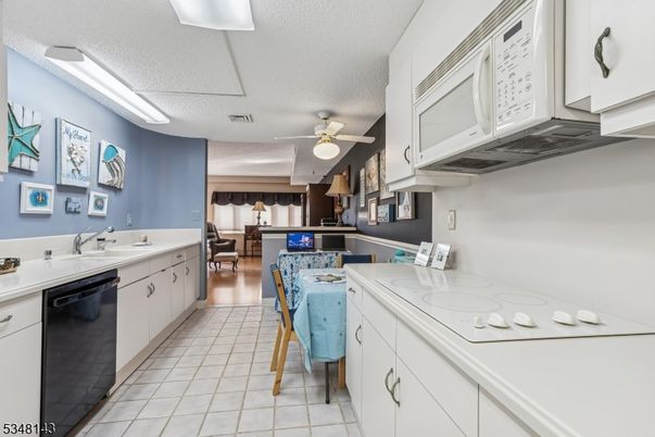 Dining room, Interior, Kitchen
