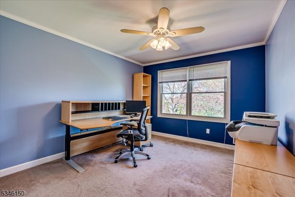 Home Office, Interior