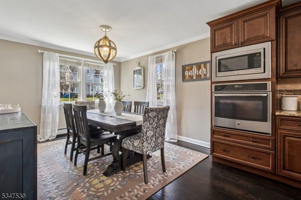 Dining room, Interior, Wood Texture Flooring