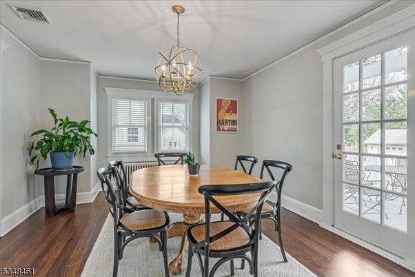Chandelier, Dining room, Interior, Wood Texture Flooring
