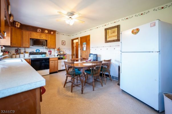 Dining room, Interior, Kitchen