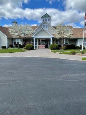 Exterior, Facade, Cape Cod