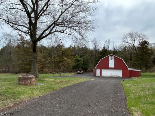Backyard, Detached Garage, Exterior