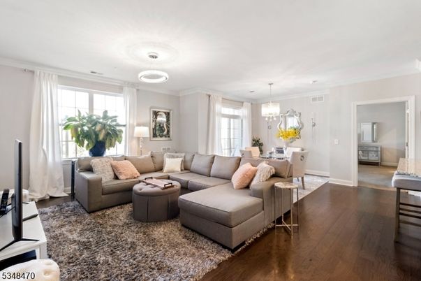 Chandelier, Dining room, Interior, Living room, Wood Texture Flooring