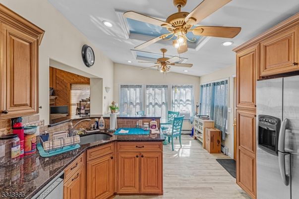 Dining room, Interior, Kitchen, Recessed Lighting, Wood Texture Flooring