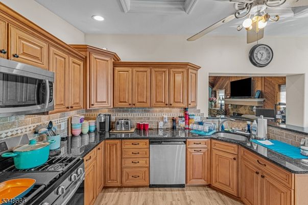Interior, Kitchen, Recessed Lighting, Wood Texture Flooring