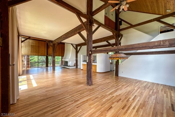 Empty room, Interior, Pendant Lights, Wooden Beams, Wooden Ceilings, Wood Texture Flooring