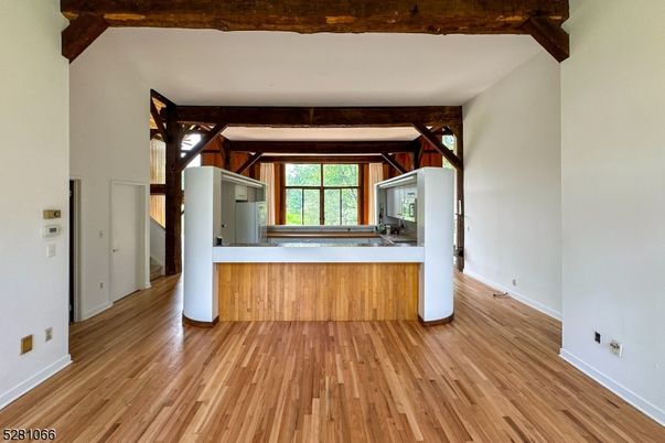 Empty room, Interior, Wooden Beams, Wood Texture Flooring