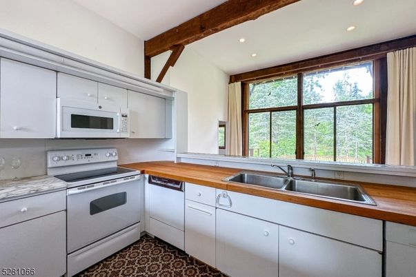 Interior, Kitchen, Recessed Lighting, Stainless Steel Appliances, Wooden Beams