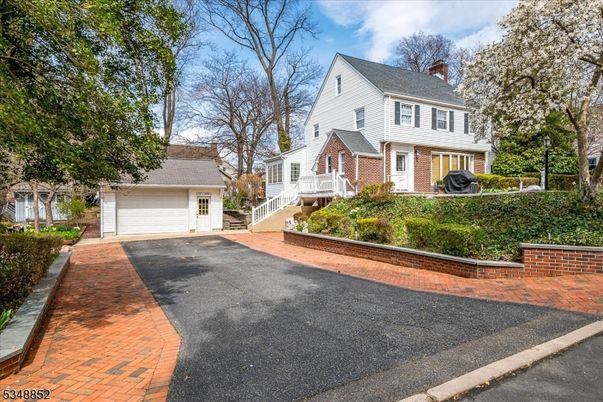 Attached, Detached Garage, Exterior, Facade, Brick Facade, Cape Cod