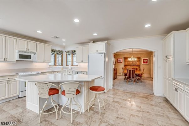 Interior, Kitchen, Marble, Pendant Lights, Recessed Lighting