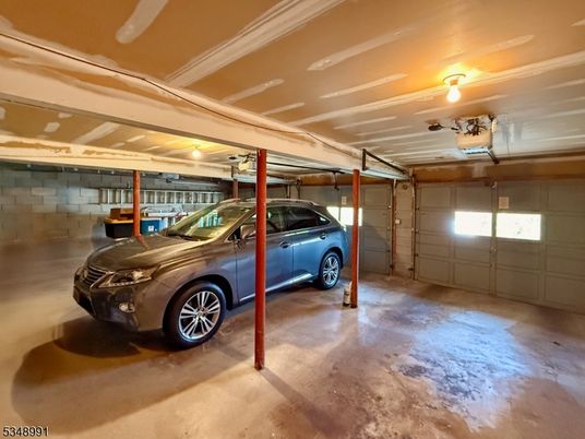 Garage, Interior, Stone Walls
