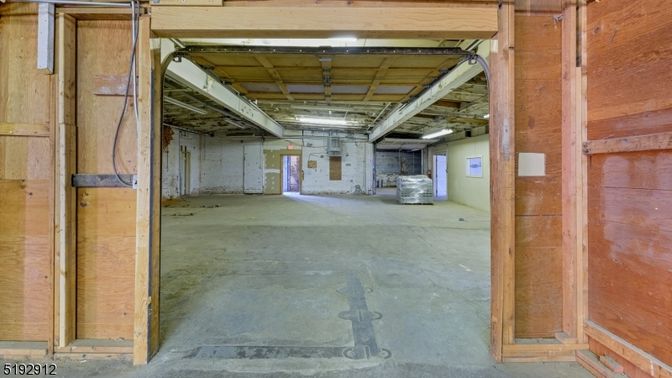 Interior, Wooden Beams