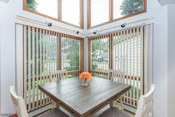 Dining room, Interior