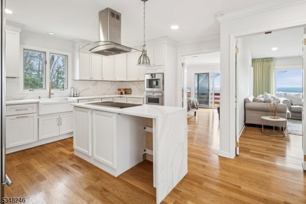 Interior, Kitchen, Living room, Pendant Lights, Recessed Lighting, Stainless Steel Appliances, Wood Texture Flooring