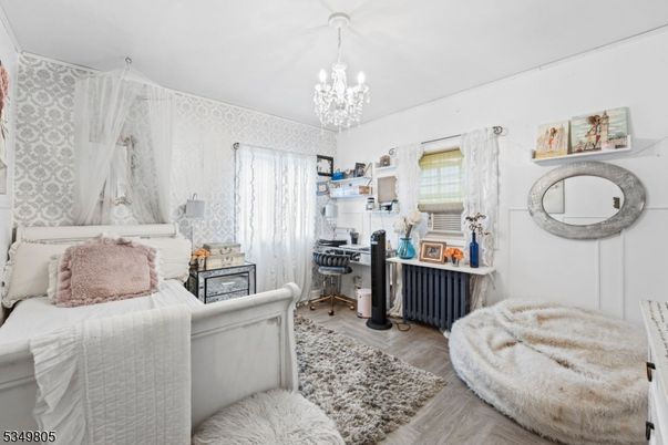 Chandelier, Interior, Kitchen, Wood Texture Flooring