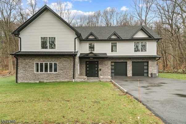 Attached, Exterior, Facade, Brick Facade, Farmhouse
