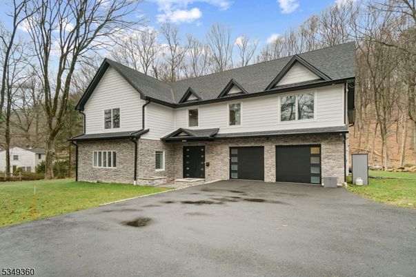 Attached, Exterior, Facade, Brick Facade, Farmhouse