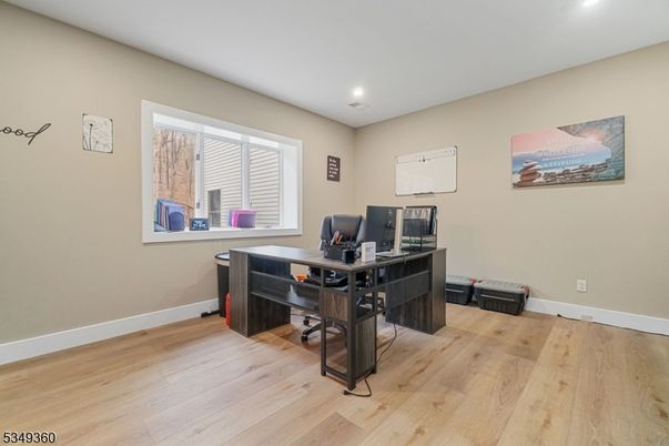 Home Office, Interior, Recessed Lighting, Wood Texture Flooring