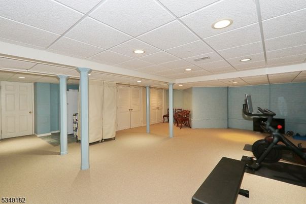 Fitness Equipment, Interior, Recessed Lighting