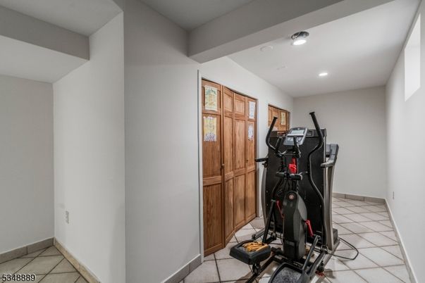 Fitness Equipment, Interior, Recessed Lighting