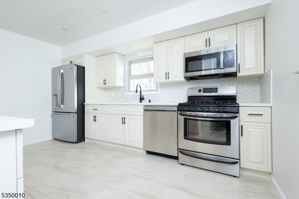 Interior, Kitchen, Marble, Recessed Lighting, Stainless Steel Appliances