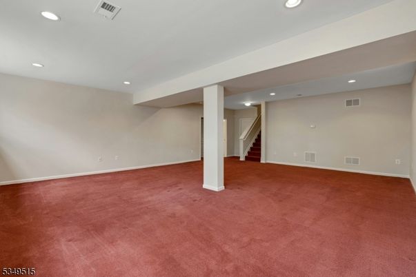 Empty room, Interior, Recessed Lighting