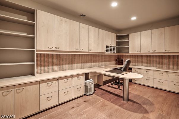 Home Office, Interior, Recessed Lighting, Wood Texture Flooring
