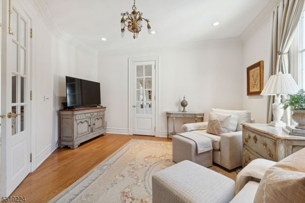 Chandelier, Interior, Living room, Recessed Lighting, Wood Texture Flooring