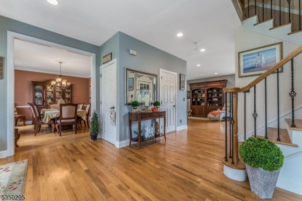 Chandelier, Dining room, Interior, Recessed Lighting, Wood Texture Flooring